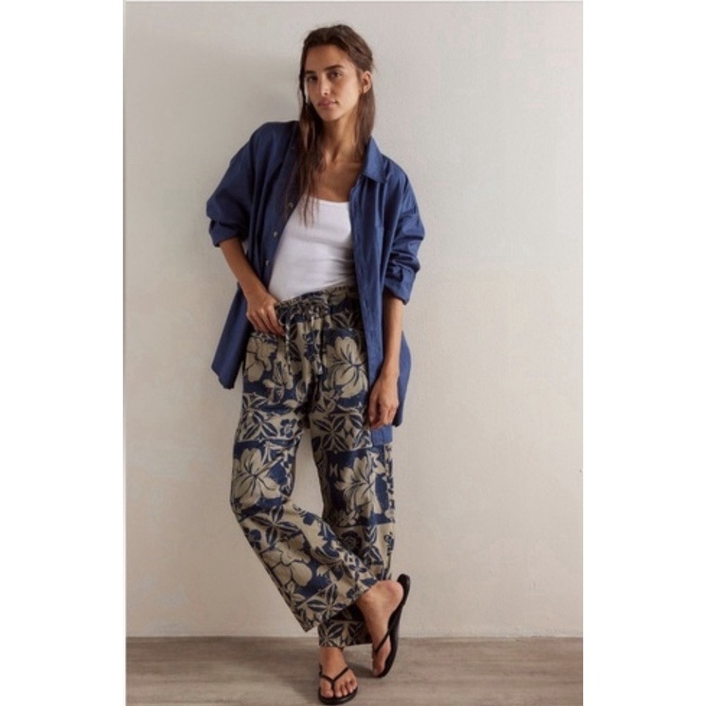 We The Free Blue Floral Wide Leg Pants